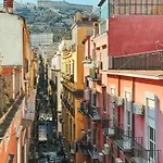 Napaje House *