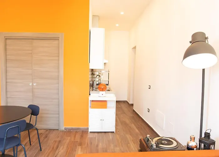 Napaje House * 나폴리