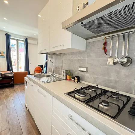 Prázdninový dům Napaje House Neapol